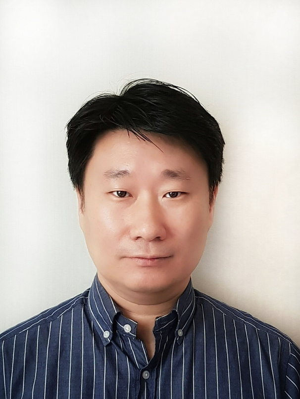 장나은 교수
